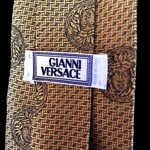 Gianni Versace Vintage Iconic Medusa Head Gold Jacquard Silk Tie - Italy